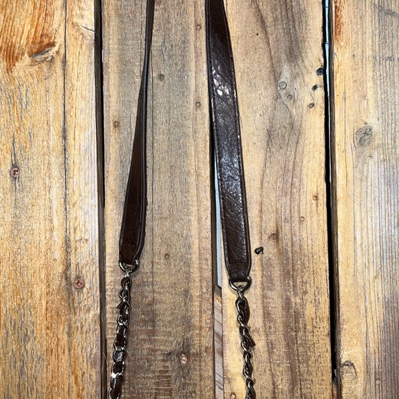 Poppy Jones Shoulder Bag - Picture 6 of 8